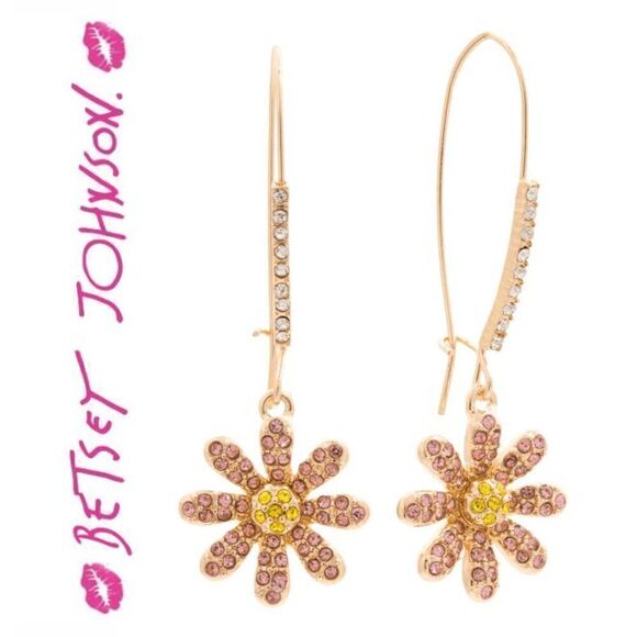 🌸 BETSEY JOHNSON Daisy Flower Shepherd Hook Pink Crystal Dangle Earrings NEW - Picture 1 of 14